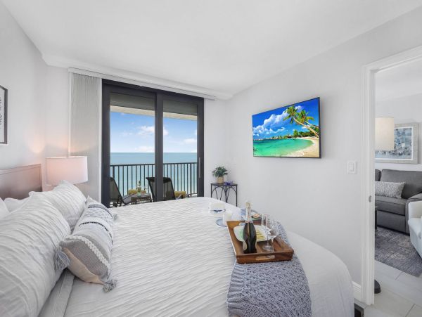 All About the View! Marco Luxury Condo