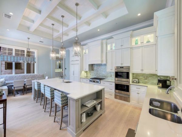 Naples 5 Bedroom Vacation Home Sleeps 10 Guests