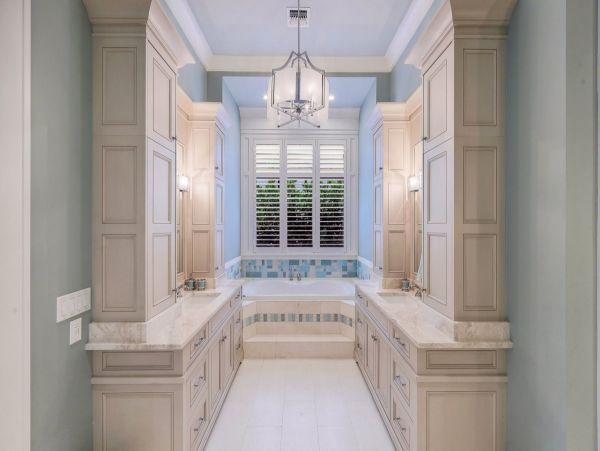 Naples 5 Bedroom Vacation Home Sleeps 10 Guests