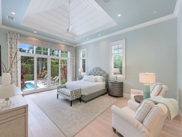 Naples 5 Bedroom Vacation Home Sleeps 10 Guests