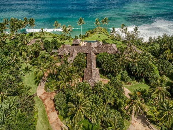 Luxury Oceanfront Vacation Rental with Amazing Views & Amenities
