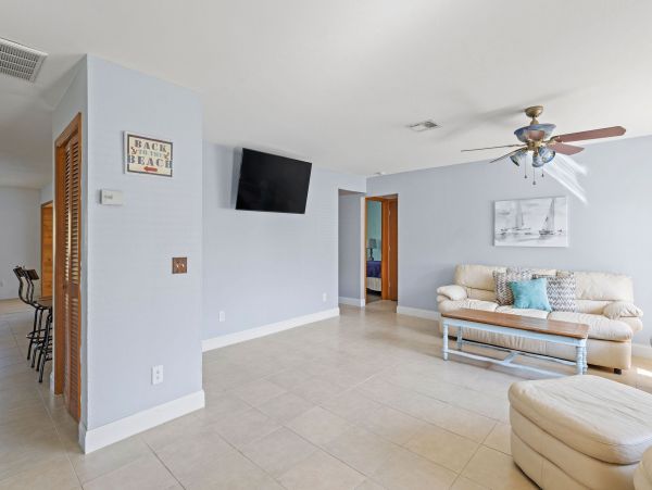 Charming South Fort Myers Vacation Pool Home