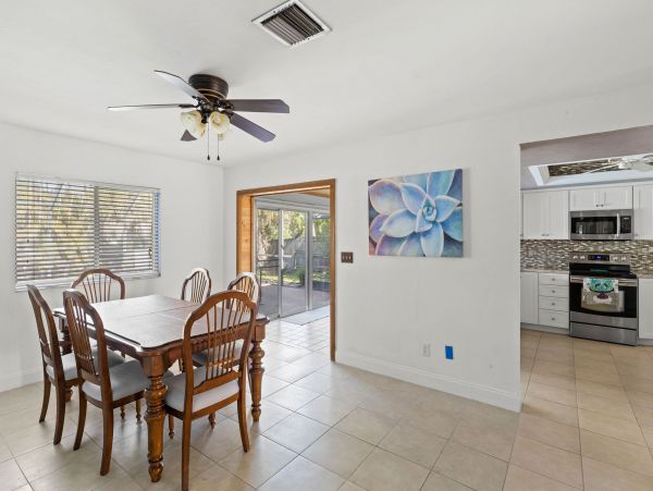 Charming South Fort Myers Vacation Pool Home