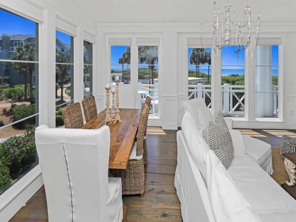 Gulf-Front Vacation Condo with Great Views