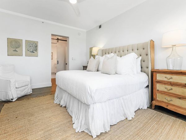 Gulf-Front Vacation Condo with Great Views