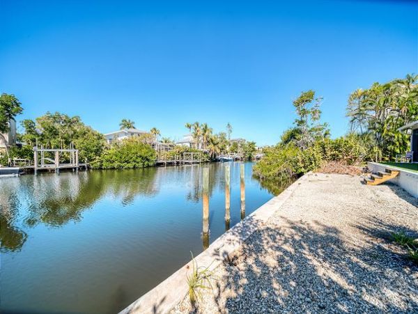 Water Views Sanibel Vacation Home
