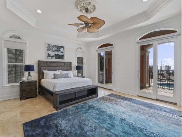 Gulf-front Five Bedroom Vacation Rental in Seacrest Beach