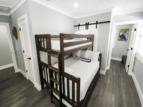 Three Bedroom Rental Sleeps 11 Guests