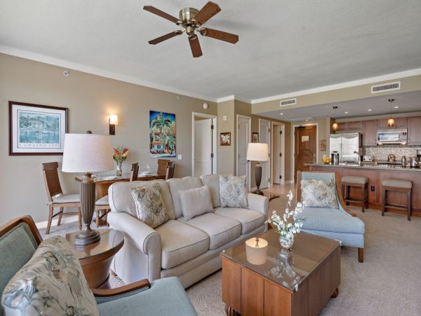 Oceanfront Elegance: 9 Bedroom Vacation Rental
