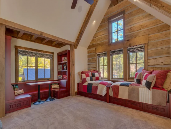 Luxury Lake Tahoe North Shore Seven Bedroom Rental