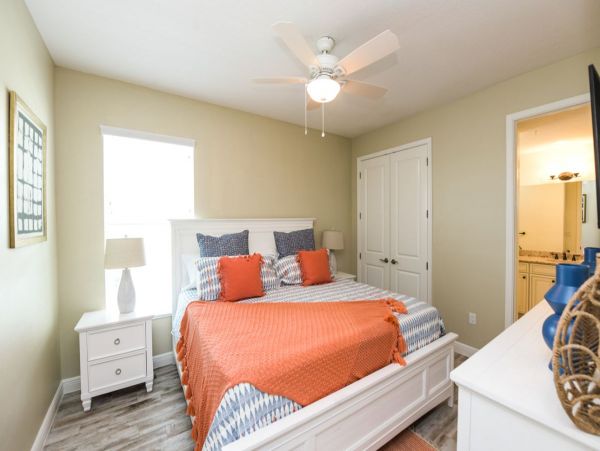 Bradenton Vacation Condo Sleeps 7 Guests