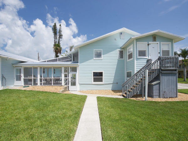 Beautiful Pool Home with 3 Bedrooms in Fort Myers Beach