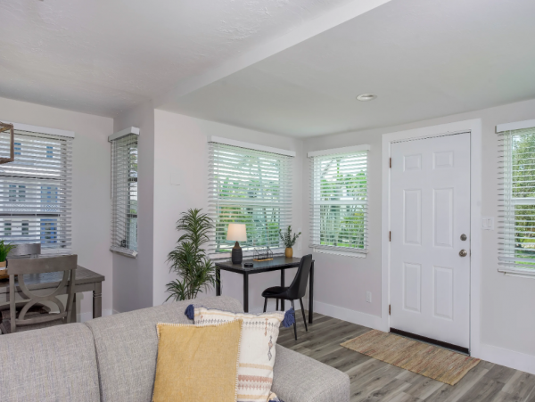 Beautiful Pool Home with 3 Bedrooms in Fort Myers Beach