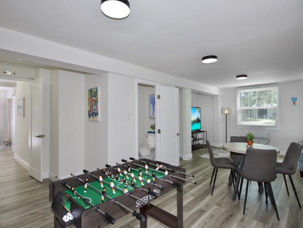 Beautiful Pool Home with 3 Bedrooms in Fort Myers Beach
