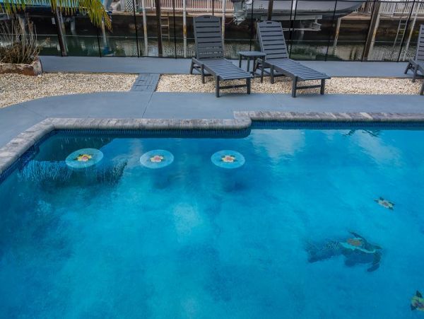 Ocean Views Marathon Vacation Home Five Bedroom