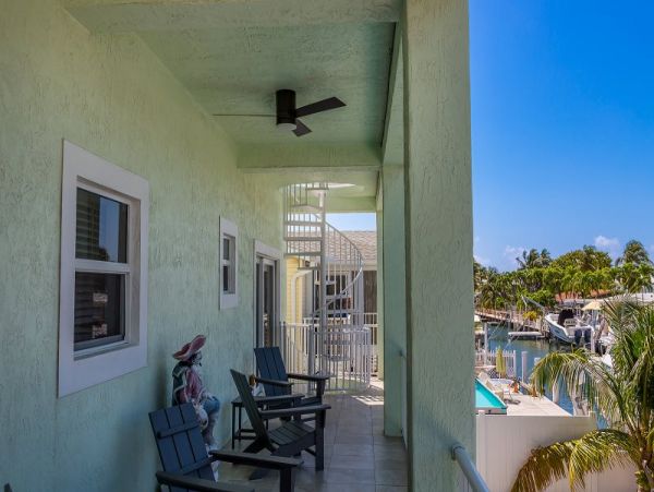Ocean Views Marathon Vacation Home Five Bedroom