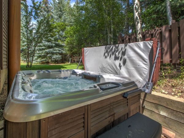 Deer Valley Vacation Home Sleeps 15 Guests
