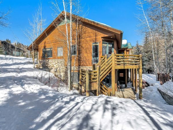 Deer Valley Vacation Home Sleeps 15 Guests