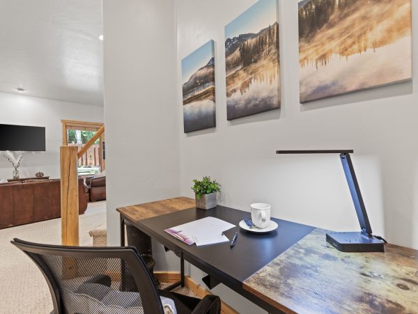 Deer Valley Vacation Home Sleeps 15 Guests