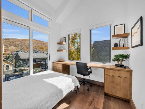 Cozy Park City 4 Bedroom Vacation Rental