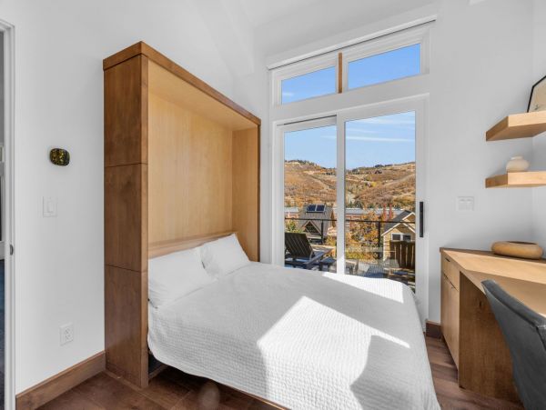 Cozy Park City 4 Bedroom Vacation Rental