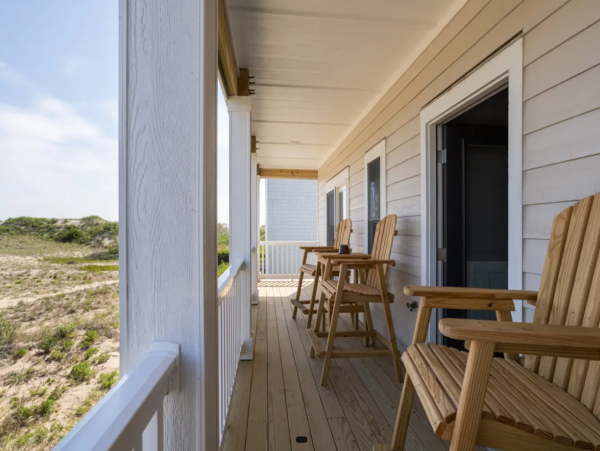 Corolla 8 Bedroom Vacation Home Steps from the Beach