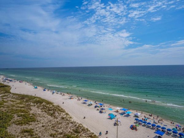 On Beach Vacation Condo Two Bedroom in Panama City