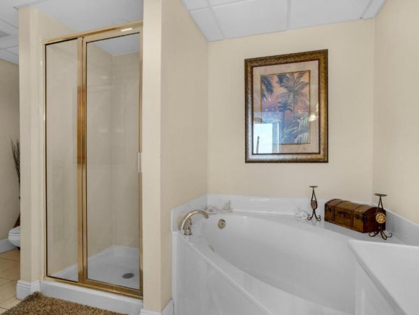 On Beach Vacation Condo Two Bedroom in Panama City
