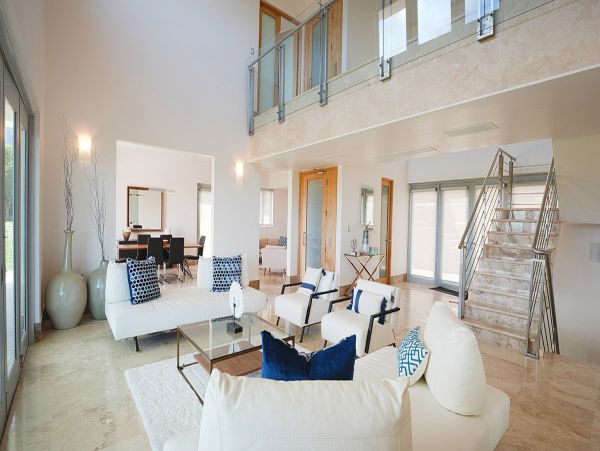 Luxury Five Bedroom Villa with Ocean Views