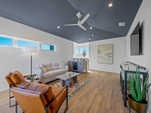 Holmes Beach Stunning Four Bedroom Vacation Home