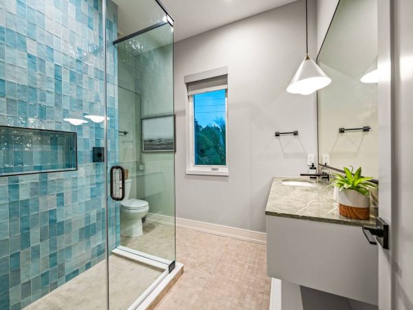 Holmes Beach Stunning Four Bedroom Vacation Home