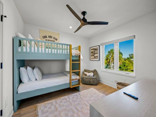 Holmes Beach Stunning Four Bedroom Vacation Home