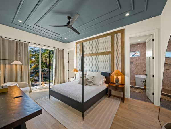Holmes Beach Stunning Four Bedroom Vacation Home