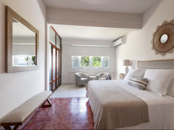 Aguadilla Bay Luxury Vacation Home 5 Bedroom & Infinity Pool