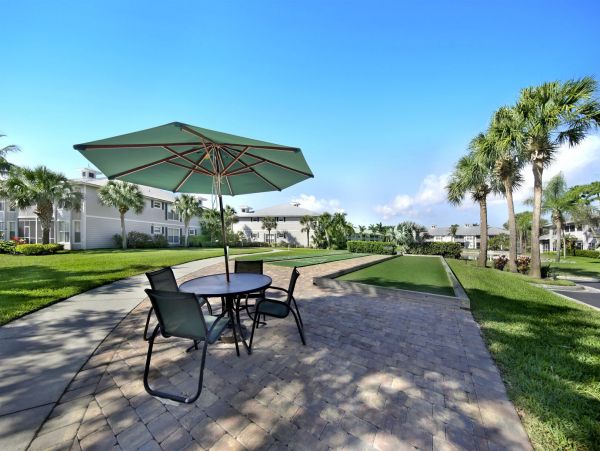 Naples Vacation Condo Three Bedroom with Pool