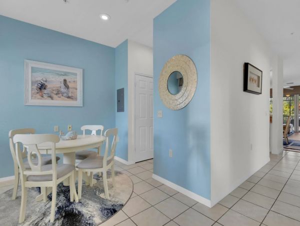 Naples Vacation Condo Three Bedroom with Pool