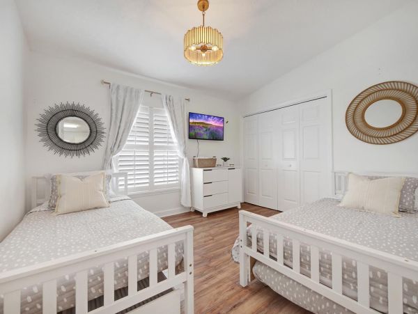 St. Augustine Vacation Home Three Bedroom Walk to Beach