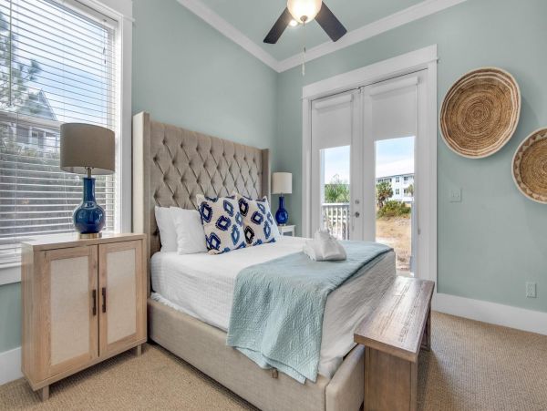 Walk to Beach Santa Rosa Vacation Home Five Bedroom