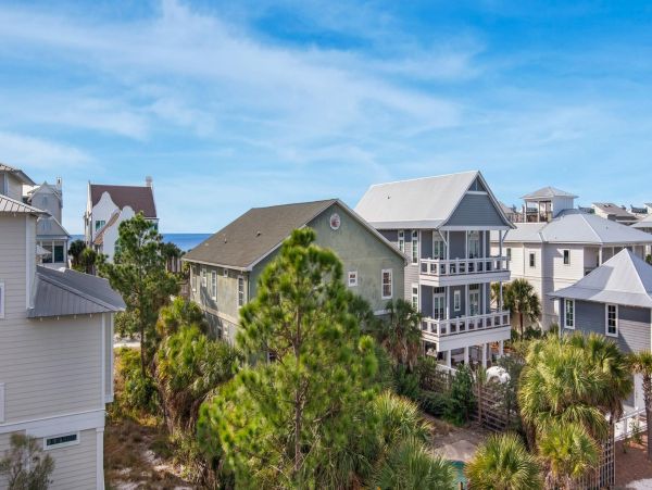 Walk to Beach Santa Rosa Vacation Home Five Bedroom