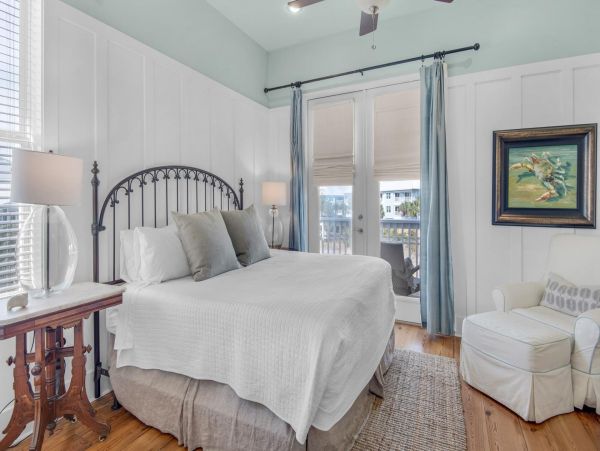 Walk to Beach Santa Rosa Vacation Home Five Bedroom