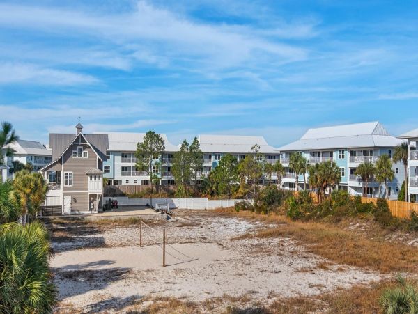 Walk to Beach Santa Rosa Vacation Home Five Bedroom