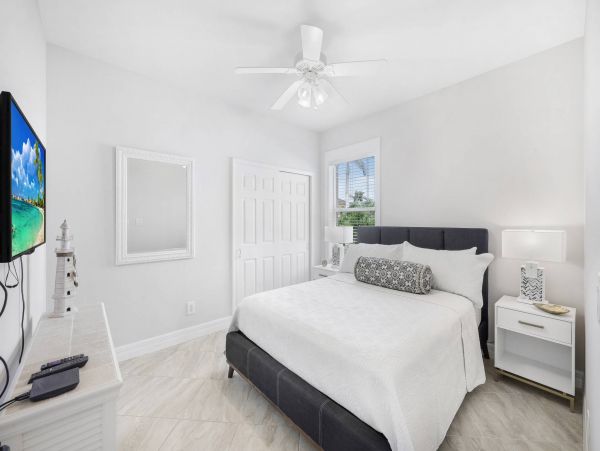 Marco Island Vacation Rental: Poolside Paradise Await!