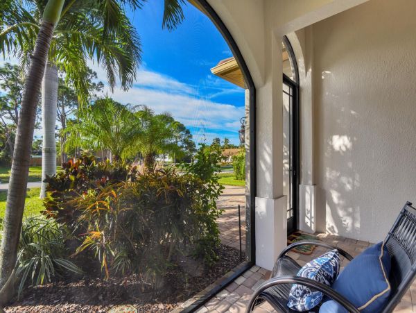 Walk to Beach Vacation Pool Home in Naples