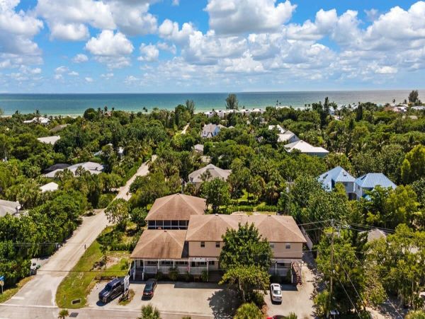 Sanibel Two Bedroom Vacation Rental