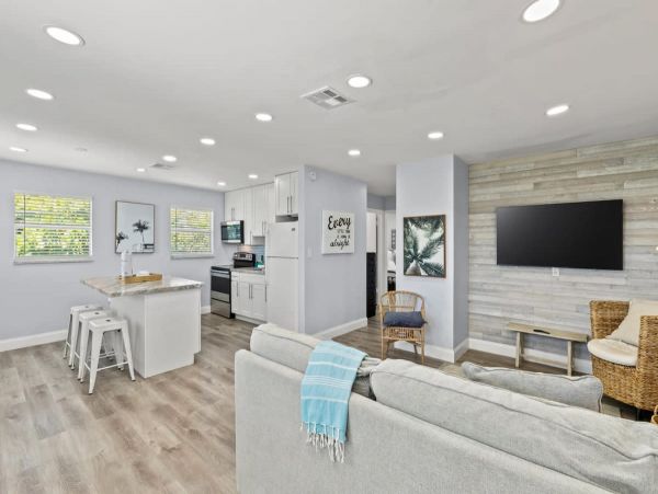 Beautiful Two Bedroom Sanibel Vacation Rental
