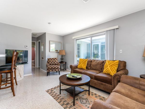 Lovely Two Bedroom Vacation Rental