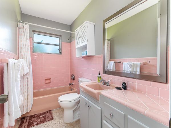Lovely Two Bedroom Vacation Rental
