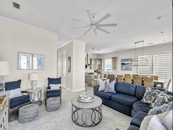 Navarre Beach Home with 4 Bedrooms
