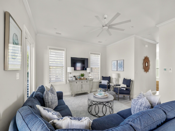 Navarre Beach Home with 4 Bedrooms