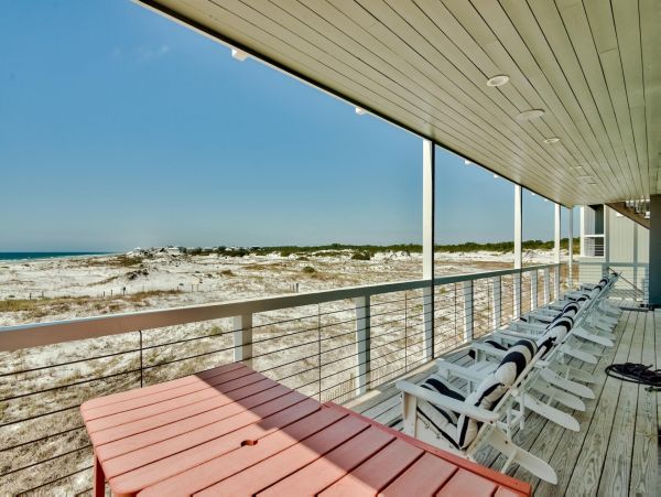 Luxury Beachfront Vacation Home 6 Bedrooms, Private Pool in Santa Rosa Beach